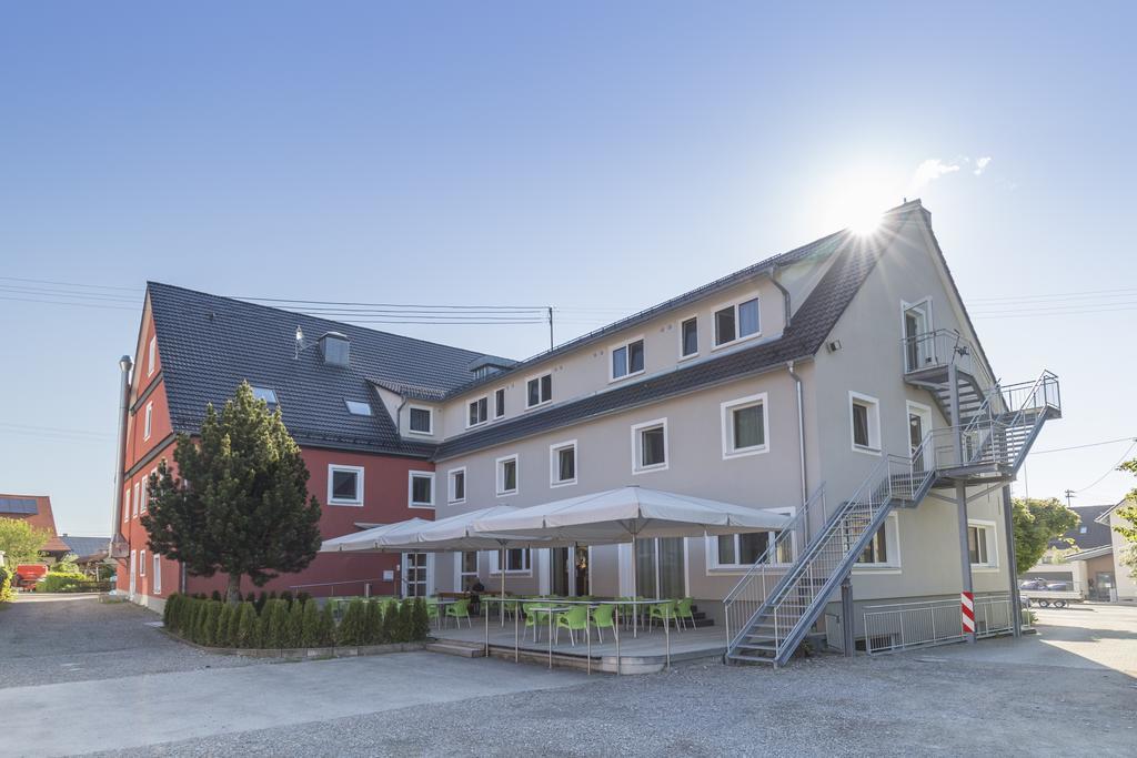 Landgasthof Zahn เอลคิงเกน ภายนอก รูปภาพ